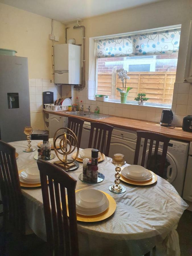 Chaps Guesthouse Southampton Luaran gambar